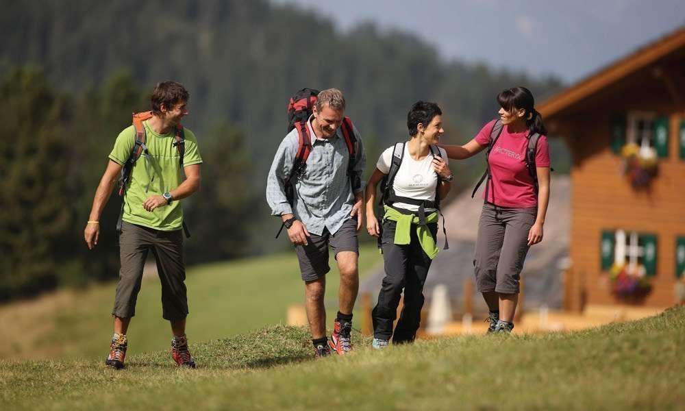 Vom Gasthof Tanzer zur Bärentaler Alm